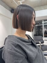 ヨーク(YOKE)&nbsp;20代30代40代切りっぱなしボブレイヤーボブダークグレージュ