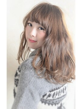 シェア(SHARE hair make works) 『SHARE』☆ふんわりフェミニンな雰囲気のおフェロ髪スタイル☆