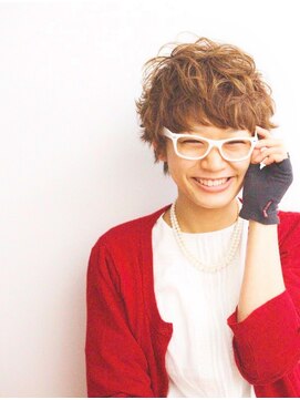 ブーケ(BOUQUET) くせ毛風・カール・大人ショート・エアリーショート