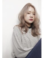 ラマナ(Lamana)&nbsp;シルキーグレー　　レイヤースタイル