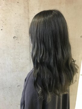 ケンジ 湘南台(KENJE) シースルーオリーブカラー