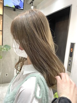フェリア 渋谷(Feria) 【filo by Feria】カーキグレージュカラー♪“Sota Tawara”