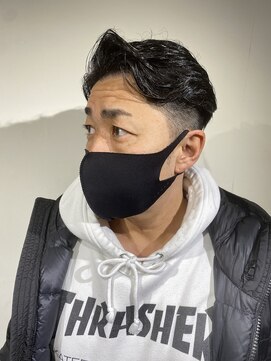 ドルクス 日本橋(Dorcus) ビジネスヘア　刈り上げショートシチサン銀座、刈り上げたかみ