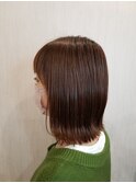 外ハネミディアムボブ