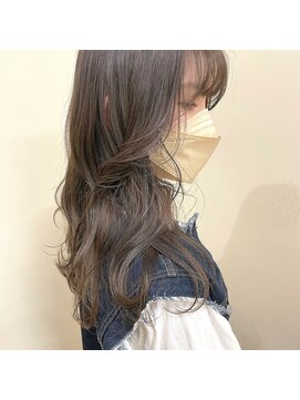 エストアール フクオカ 福岡博多店(est-r. Fukuoka) 大人ベージュ