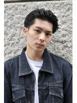 フランクスバーバー アンド ビアークラブ(FRANK'S BARBER and BEER CLUB)&nbsp;ワイルドアップバング刈り上げツーブロックオールバック