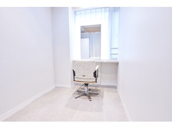 完全個室　髪質改善　Seek大森【シーク】