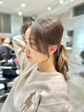 アンダーバーホワイト(_WHITE) かわいすぎるお顔周り 小顔カット フェイスレイヤー