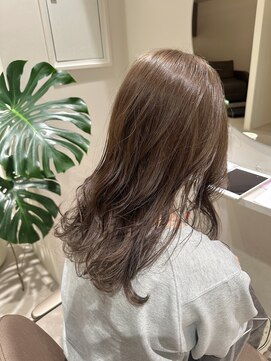 ユー セント(yew scent) グレージュ