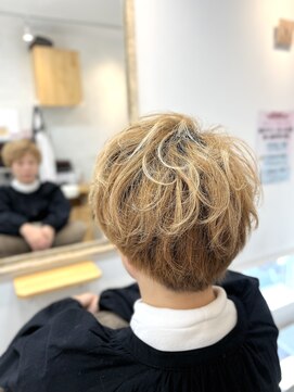 カシータ(Casita) ショートボブ