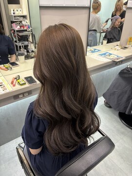 リリー(Lilley) 韓国ヘア/レイヤーカット/顔周りカット