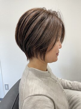 リノアバイフェリア(LINO’A by felia) 30代40代50代◎地毛風ストレートで自然な丸みに◎丸みショート