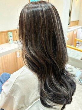 アビエブラン 若江岩田(abije blanc) 透明感アッシュグレージュ【若江岩田】