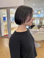 シャンプーボーイ 佐賀(SHAMPOO BOY)&nbsp;大人女性の白髪ぼかしショート【ダークトーン】