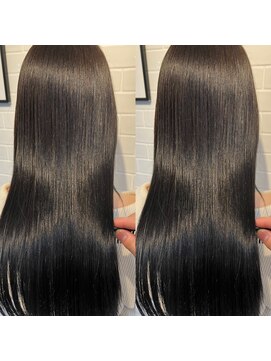 ジーナ 西新(Zina) ストレートで決まる大人艶髪【Zina西新】