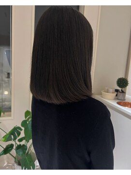 メイン(『　　』main) グレージュ