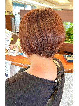 ファーレンピュアスウィート(fahren-pure-suite) グラデーションボブ