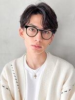 フェザー刈り上げセンターパートフェザーパーマ波打ちパーマ