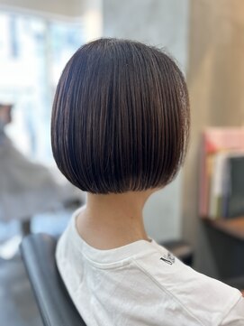 テイラー(TAILOR) 丸みふんわりワンレングスボブ