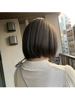 グランルッソ 岡山駅前(GRAN LUSSO)&nbsp;【国富】ショートボブ　繊細な細目ハイライト