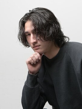 バック(BUCK) ロン毛ウルフ