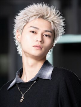 ダダ 渋谷(D.D.) スパイキーハーフバックショート