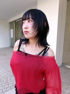 チクロヘアー(Ticro hair) @nkkn15 ミディアムレイヤー／艶感カラー