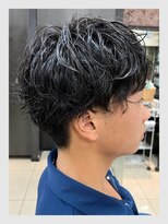 クリアオム 春日部(CLEAR homme)&nbsp;メンズ シャドウパーマ 韓国風ナチュラルマッシュ 黒髪