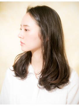 オハナ(ohana) 【ohana/表参道】大人可愛いワンサイドセミウェットセミディ。