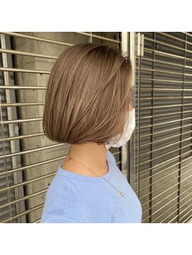 スリーエヌ(NNN) ミルクティーベージュ