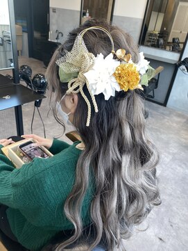 エイト 池袋店(EIGHT ikebukuro) ハーフアップアレンジ