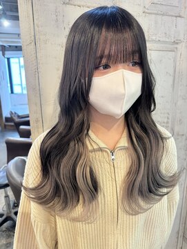 トロニー(TLONY) インナーエクステ　ホワイトグレー　stylist/miaki