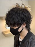 縦落ちパーマ波巻きスパイラルツイストパーマメンズマッシュ