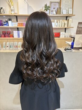 ジエクト ヴィシア(The Ect VIXIA) 無重力パーマ　コテ巻きパーマ　デジタルパーマ　韓国パーマ