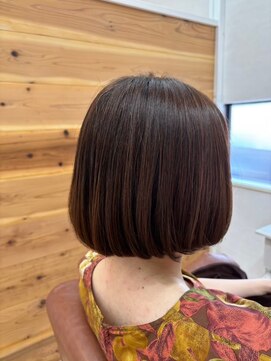 リーク(LEEK) オーガニックカラー+切りっぱなしボブ