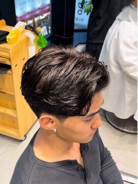 グルーマーズトウキョウ 渋谷店(GROOMER/S TOKYO) ラフカール　　ニュアンスパーマ　センターパート