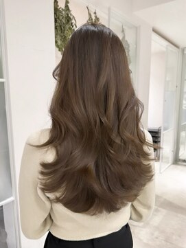 ムード(MOOD,) 暗めカラー/グランマッシュ[レイヤーカット/髪質改善/銀座]