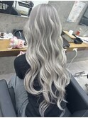 10代/20代/ハイトーンホワイトシルバー/エクステ/北谷