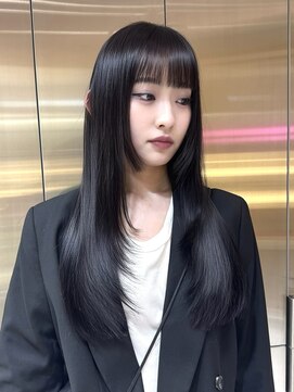 ルームバイシー 新宿(Loom. by Sea) 20代ロングレイヤーブルージュ/グレージュ/ニュアンスカラー