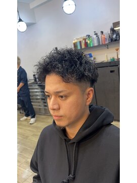 ヤマグチ トゥシェル ヘアー&メイク ヘアーアンドメイク スパイキーピンパーマ