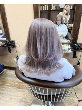 モアムー(Moremuu) 【りえ】シルバーカラー