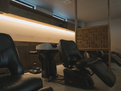 ベースヘアー(BASE hair)の写真