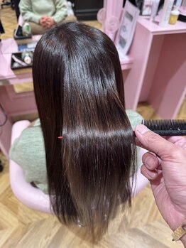 ヘアアートディックス 土気店(Hair Art dix)の写真/髪質に合わせた厳選トリートメントで、触り心地がいい艶髪へ導きます☆