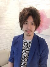 アグ ヘアー メル 枚方牧野店(Agu hair mel) 尾坂 佳彦