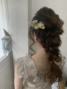 ラウレア(Laule'a) ふんわりカジュアル編み下ろしスタイル