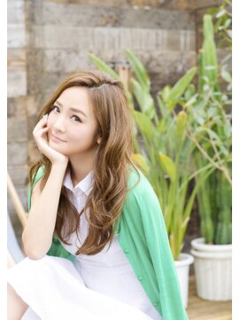 ロンドプランタン 恵比寿(Lond Printemps) 大人かわいい ゆるふわカール ブラウンベージュ