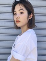 ケイトテイラー(KATETAYLOR) 【KATE】フラットボブ×クリアベージュカラー