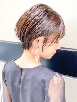 エイト プラット 渋谷2号店(EIGHT plat)の写真/<渋谷駅徒歩1分>【Cut¥2800】低価格=低技術の常識を覆す!髪質に合わせた再現性抜群最旬Style★