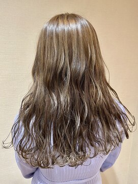 ソルト(Salt) ミルクティーグレージュ