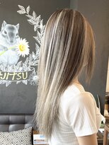 ホンネ(honne.)&nbsp;ミルクグレイ×コントラストハイライト